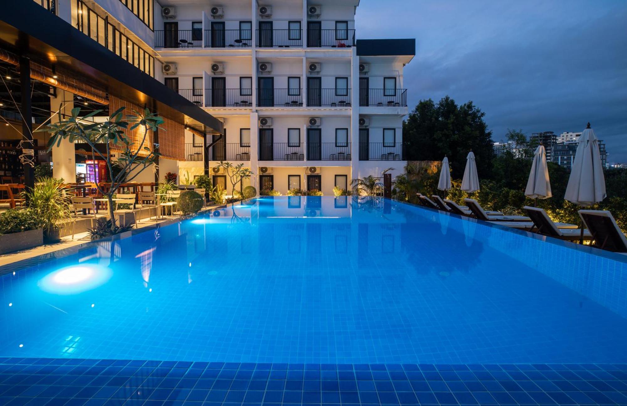 Onederz Sihanoukville - 10 Mins Walk From The Tourism Pier エクステリア 写真