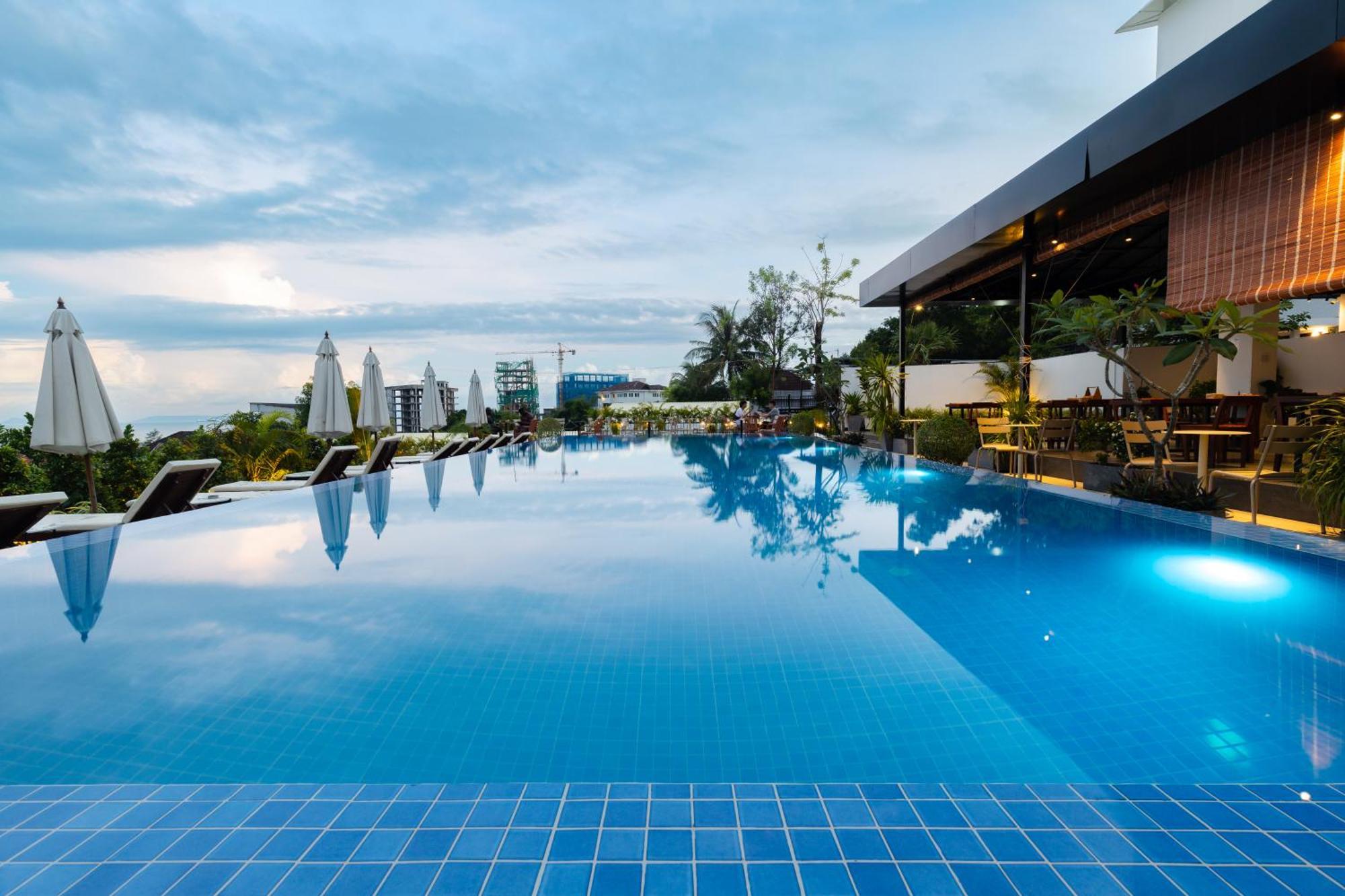 Onederz Sihanoukville - 10 Mins Walk From The Tourism Pier エクステリア 写真