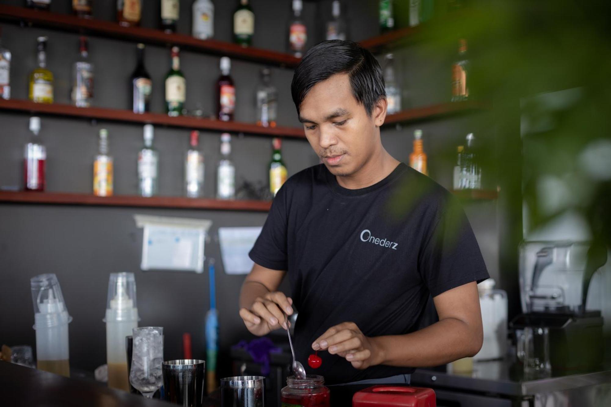 Onederz Sihanoukville - 10 Mins Walk From The Tourism Pier エクステリア 写真